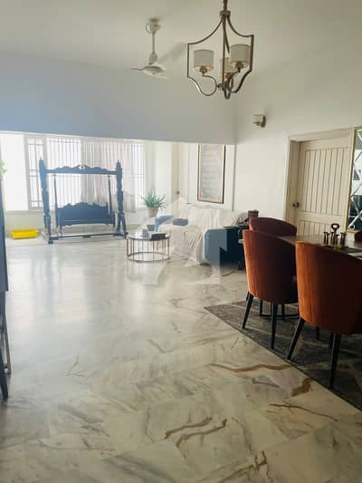 PREMIUM 1,000 SQ YD 2-UNIT HOUSE FOR SALE IN DHA, KARACHI
