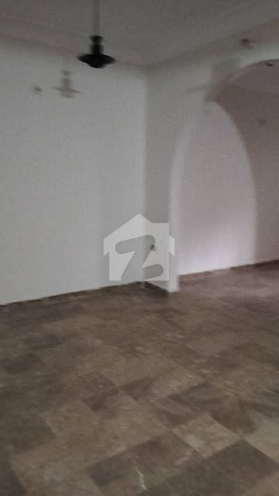 Ground Floor Portion 2 Bed DD Parking Block 14 For Rent