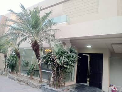 Defence One Kanal Owner Build Prime Location Bungalow