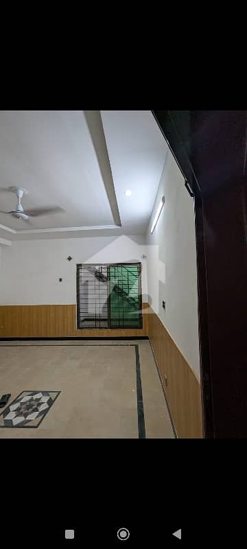 جناح گارڈنز ایف ای سی ایچ ایس,اسلام آباد میں 5 کمروں کا 7 مرلہ مکان 3.0 کروڑ میں برائے فروخت۔