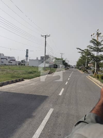 10 Marla Possession Plot For Sale In Central Park, Lahore