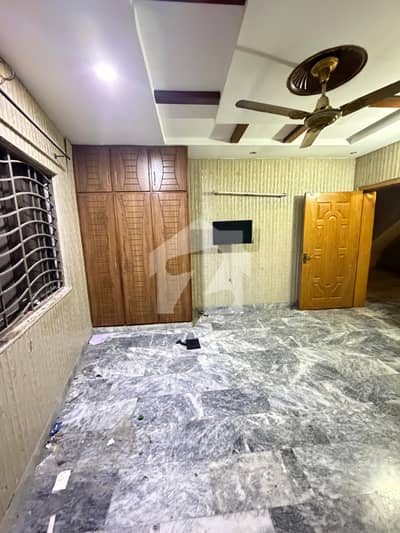 06 Marla Ground Portion Available For Rent (Near Qurban School)