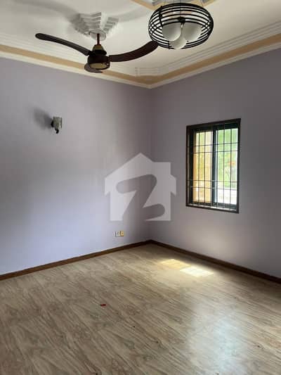 PREMIUM 120 SQ YD BUNGALOW FOR RENT ON MAIN AZIZ BHATTI ROAD, KARACHI