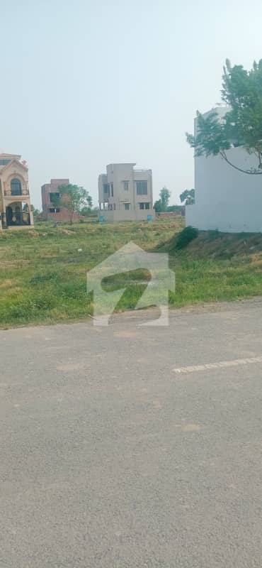 Plot No-946 Block Z4 - 5 Marla Plot On Top Location of Phase 8 ivy Green DHA Lahore For Urgent Sale Plot No-946 Block Z4 - 5 Marla Plot On Top Location of Phase 8 ivy Green DHA Lahore For Urgent Sale