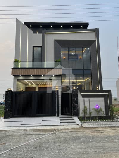 5 Marla Beautiful House For Sale In Central Park Housing Society Lahore