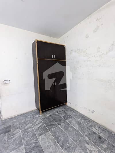 fist floor house for rent newlalazar