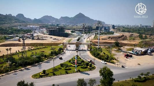 Corner Top Location 5 Marla Plot Available For Sale In Faisal Hills B Block
