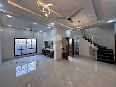 5 MARLA HOUSE FOR SALE IN PARAGON CITY