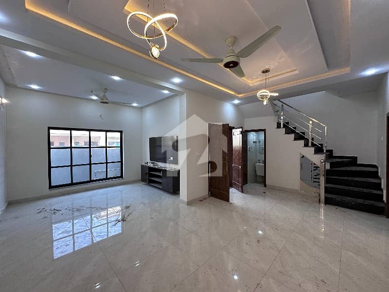 5 MARLA HOUSE FOR SALE IN PARAGON CITY 5 MARLA HOUSE FOR SALE IN PARAGON CITY
