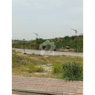 5 Marla Solid Plot for Sale in G Block | Direct Motorway Access | Fully Developed Location 5 Marla Solid Plot for Sale in G Block | Direct Motorway Access | Fully Developed Location