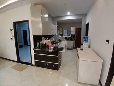 Gulshan-e-Iqbal - Block 4A 240 Square Yards House Up For sale