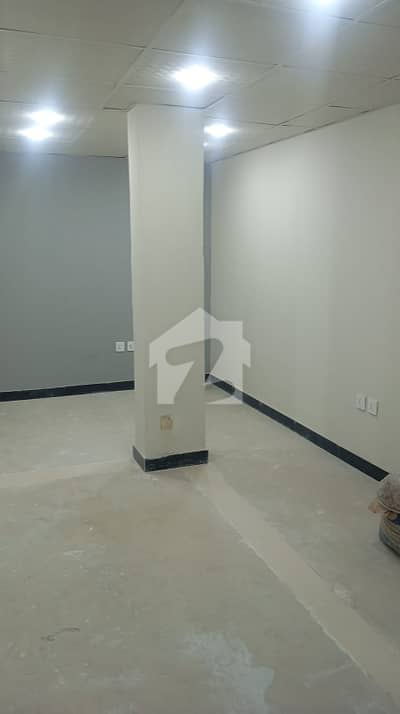 ایف ۔ 7 اسلام آباد میں 2 مرلہ Studio دفتر 2.0 لاکھ میں کرایہ پر دستیاب ہے۔