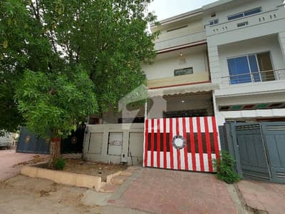 On Excellent Location 4 Marla House For sale In Rs. 36000000 Only