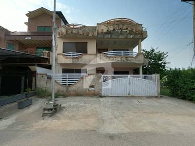 Get In Touch Now To Buy A Corner 10 Marla House In G-13/3 Islamabad