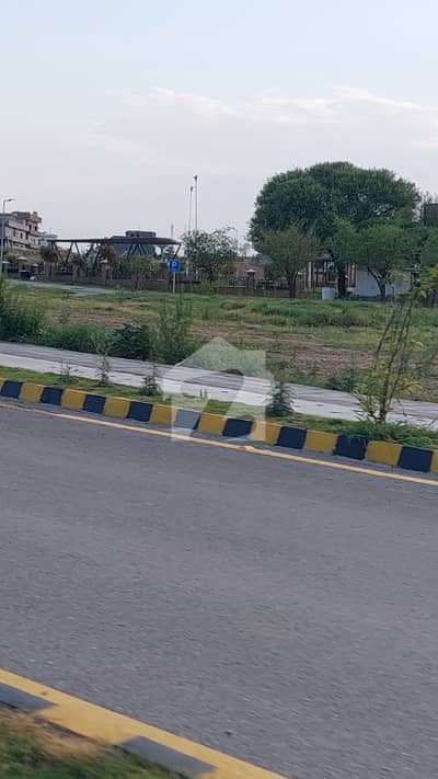 Kanal Pair Plots Urgent For Sale Kanal Pair Plots Urgent For Sale