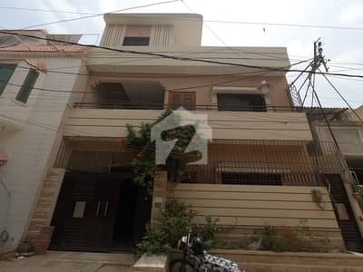 گلشنِ اقبال - بلاک 19 گلشنِ اقبال,گلشنِ اقبال ٹاؤن,کراچی میں 4 کمروں کا 6 مرلہ مکان 4.75 کروڑ میں برائے فروخت۔