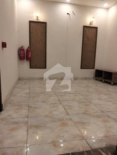 ڈی ایچ اے 9 ٹاؤن ڈیفنس (ڈی ایچ اے),لاہور میں 3 کمروں کا 5 مرلہ مکان 1.3 لاکھ میں کرایہ پر دستیاب ہے۔ ڈی ایچ اے 9 ٹاؤن ڈیفنس (ڈی ایچ اے),لاہور میں 3 کمروں کا 5 مرلہ مکان 1.3 لاکھ میں کرایہ پر دستیاب ہے۔