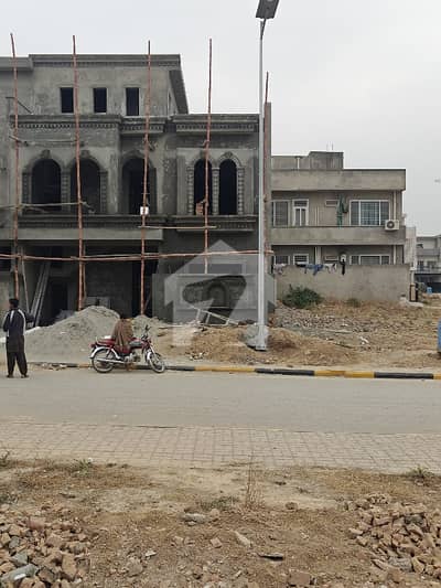 ممتاز سٹی اسلام آباد میں 5 کمروں کا 6 مرلہ مکان 3.0 کروڑ میں برائے فروخت۔ ممتاز سٹی اسلام آباد میں 5 کمروں کا 6 مرلہ مکان 3.0 کروڑ میں برائے فروخت۔