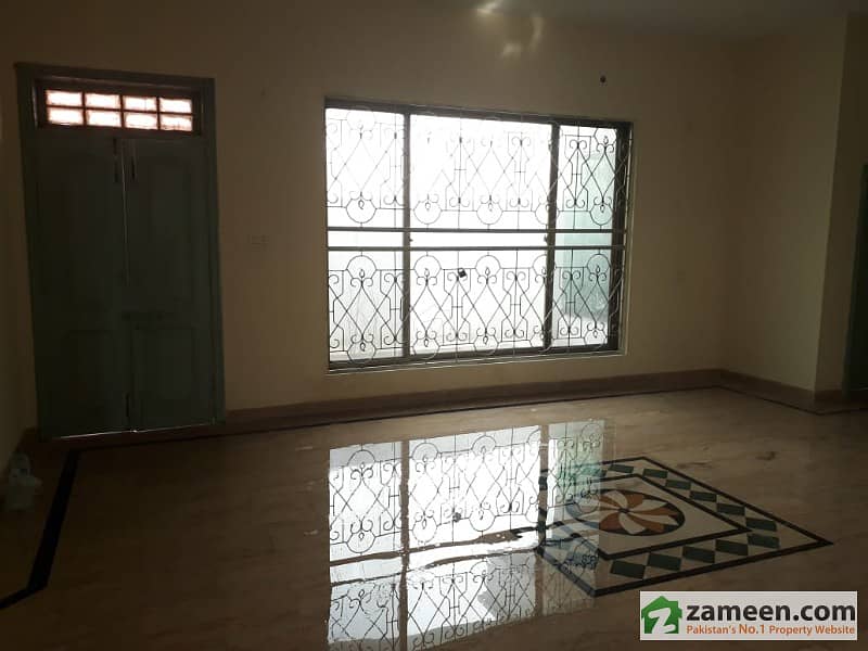 1 Kanal Double Storey House For Immediate Rent