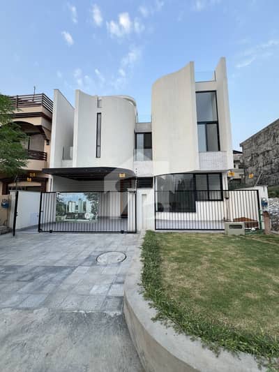 جی ۔ 14/4 جی ۔ 14,اسلام آباد میں 6 کمروں کا 10 مرلہ مکان 10.0 کروڑ میں برائے فروخت۔