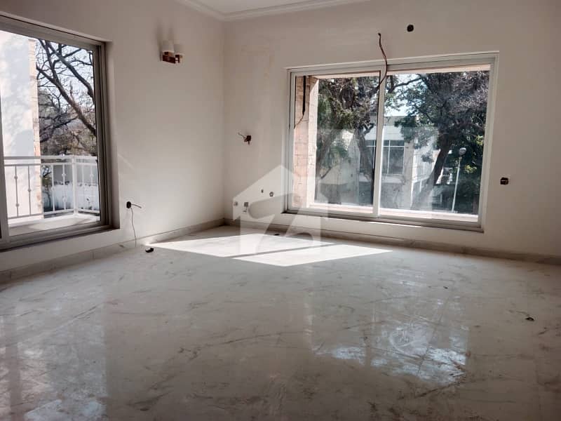 G-6 5bed Room House For Sale. G-6 5bed Room House For Sale.