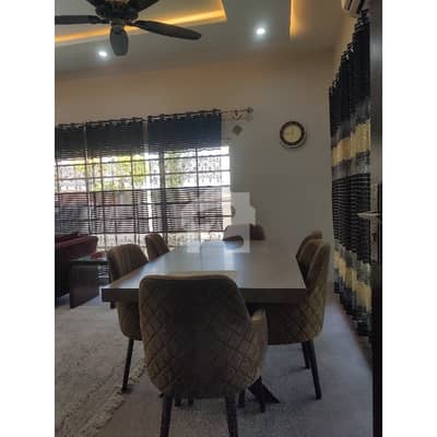 3 Beds Upper Portion For Rent