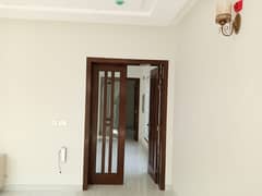 LIKE BRAND NEW 01 KANAL UPPER PORTION WITH SEPARATE GATE AVAILABLE FOR RENT