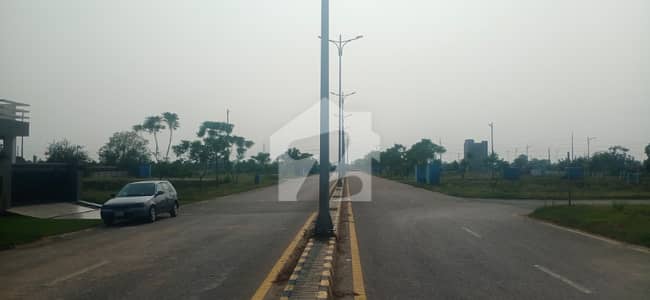 1 Kanal Top Location Plot No-1492 Block Z2 Phase 7 DHA Lahore For Urgent Sale 1 Kanal Top Location Plot No-1492 Block Z2 Phase 7 DHA Lahore For Urgent Sale