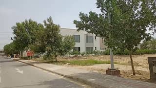 Precinct 1 Near Main Entrance of Bahria Town (Plot FOR SALE)