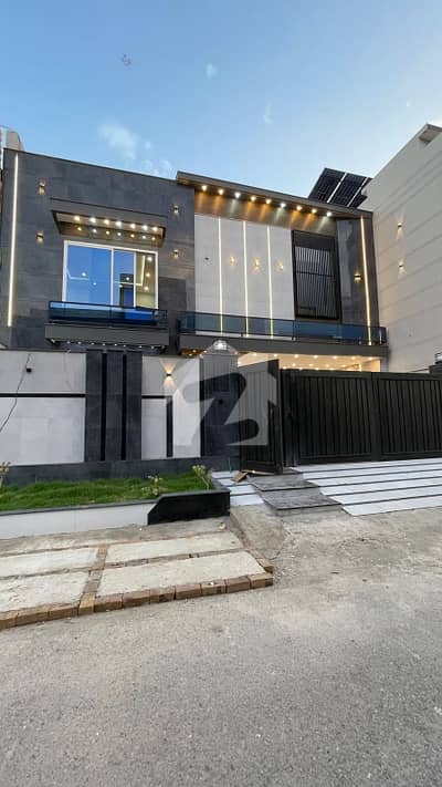 A Prime Location House At Affordable Price Awaits You