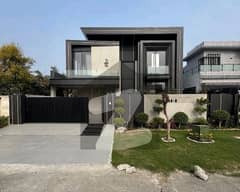 1 Kanal 100% Original Pick Luxury House For Rent Near Park Hot Location