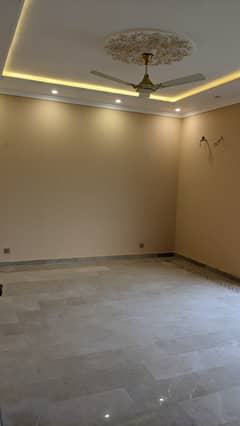 1 Kanal Upper Portion Available For Rent In Lake CIty Holdings Lahore