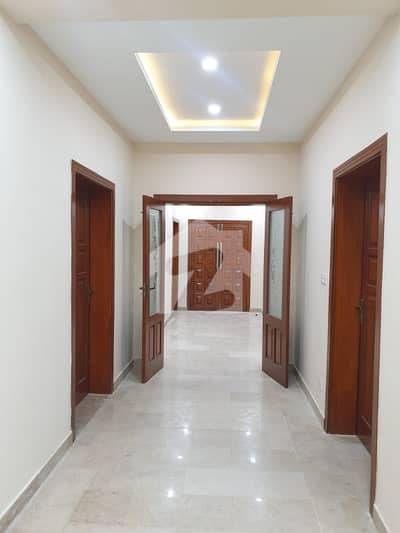 Prime location 1 kanal Ground Portion Available For Rent Prime location 1 kanal Ground Portion Available For Rent