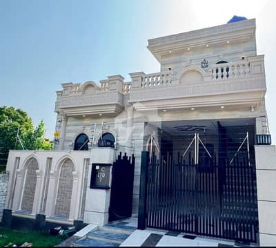 5 Marla Single Storey House Available For Sale Prime Location Near Tooo Park And Masjid All Facilities Available Here. . .
