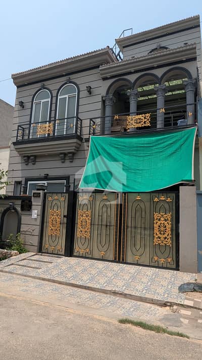 5 Marla Beautifully Design Slightly Used House for Sale in Park View City Lahore