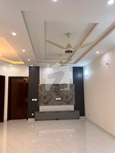 10 Marla House For Sale J Block Rawind Road Lahore