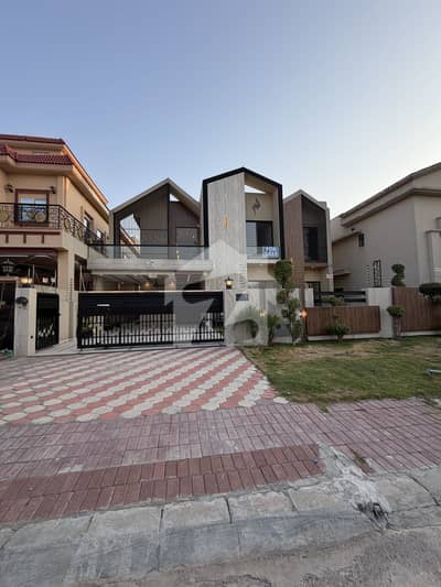 22 Marla Designer Brand New Park Face House For Sale
