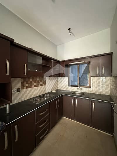 Looking For A Upper Portion In Gulshan-e-Iqbal - Block 13/D Looking For A Upper Portion In Gulshan-e-Iqbal - Block 13/D