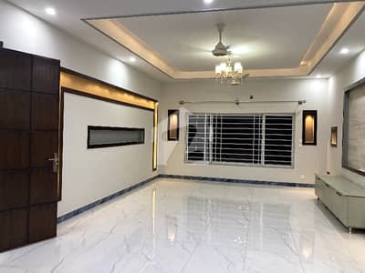 For Rent | New 1 Kanal Upper Portion | Near Family Bee Park | Sector B | DHA Faisalabad