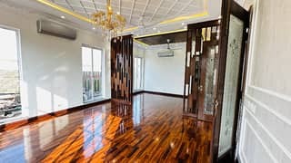 1 KANAL HOUSE FOR SALE 1 KANAL HOUSE FOR SALE