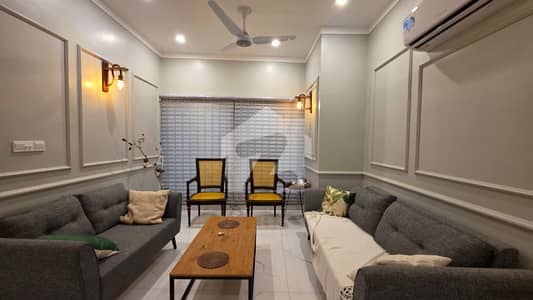 Experience Luxury Living in This Stunning 7 Bedroom Villa