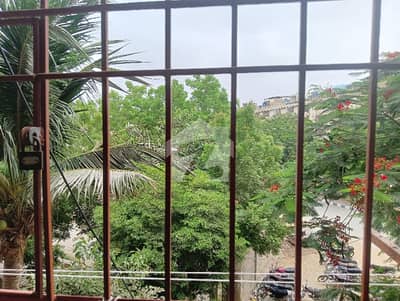 Only On Cash 2 Bed+Drawing+Launch Flat For Sale