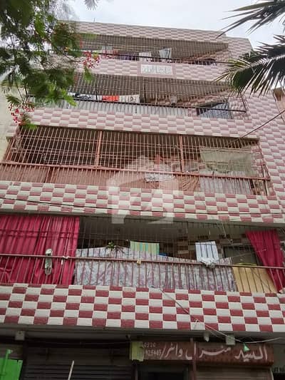 Special Discount On (CASH PAYMENT) 2 Bed+Drawing+Launch Flat for Sale