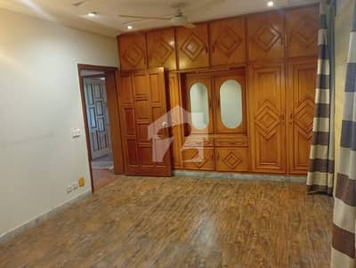 Kanal Upper Portion Available For Rent