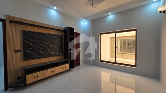 Elegant 3 Bedroom Villa for Sale in Ali Block Elegant 3 Bedroom Villa for Sale in Ali Block
