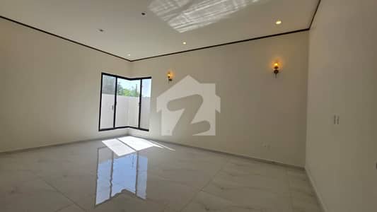500sq yd Luxury Villa FOR SALE. 2km from Entrance of BTK. 6 Bed DDL 2 Kitchens 500sq yd Luxury Villa FOR SALE. 2km from Entrance of BTK. 6 Bed DDL 2 Kitchens