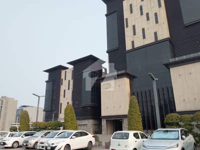 DEFENCE Phase 8 (Broadway Commercial) 40K Per Chair 2nd Floor For Rent