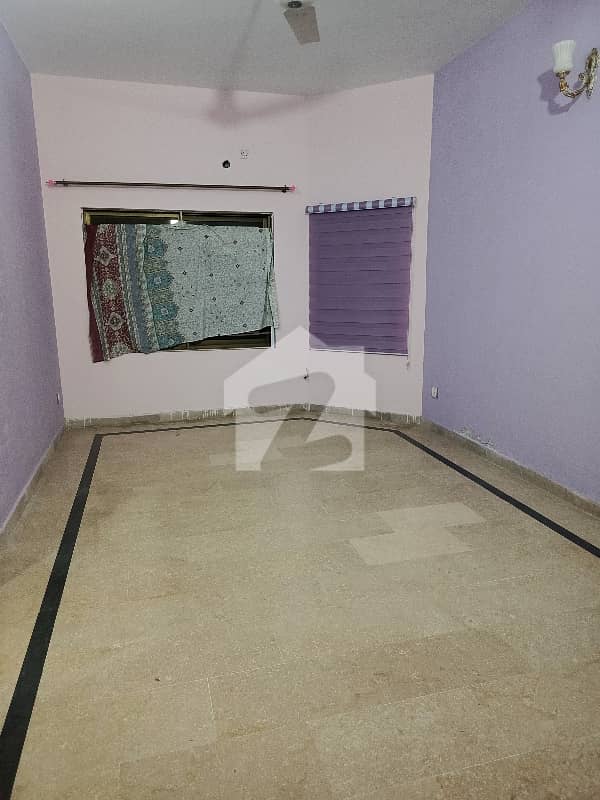 1 Kanal Upper Portion Without Stairs 1 Kanal Upper Portion Without Stairs