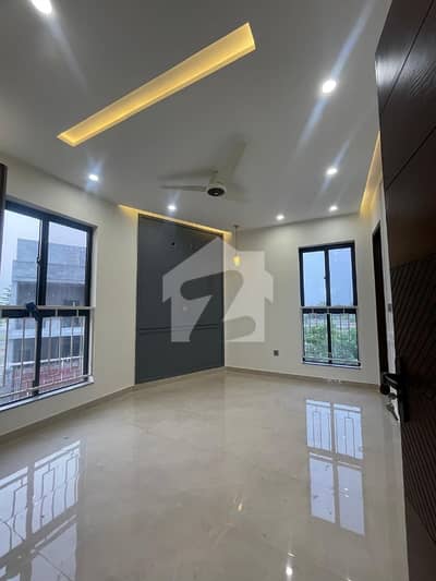 Corner House For Sale In Rs. 24500000 Corner House For Sale In Rs. 24500000