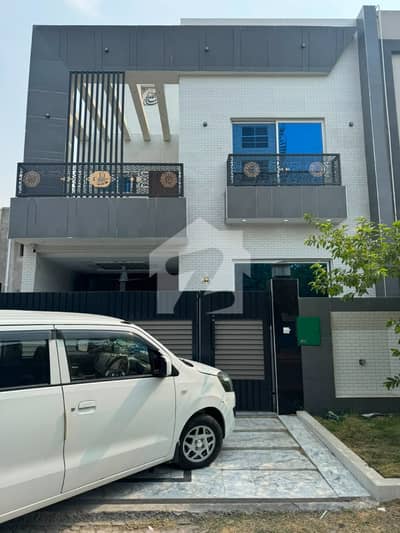 5 Marla House for Sale | 3 Bedrooms with Attached Bathrooms | Prime Location | Best Investment Opportunity Description: